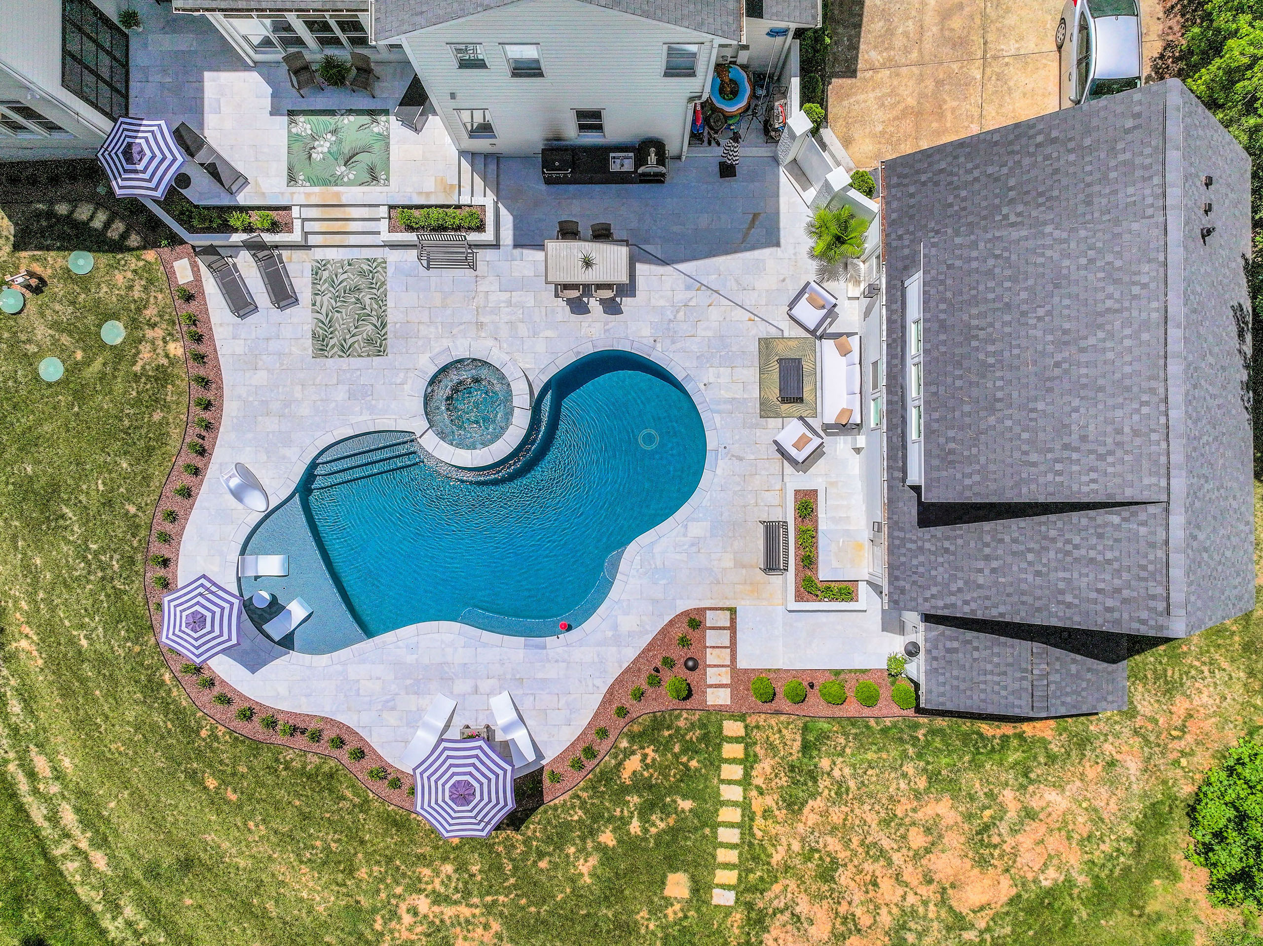 14_209_Claflin_Ct_Raleigh_NC_27614_USA-Exterior-djifly2025051912075600421747694967244photo