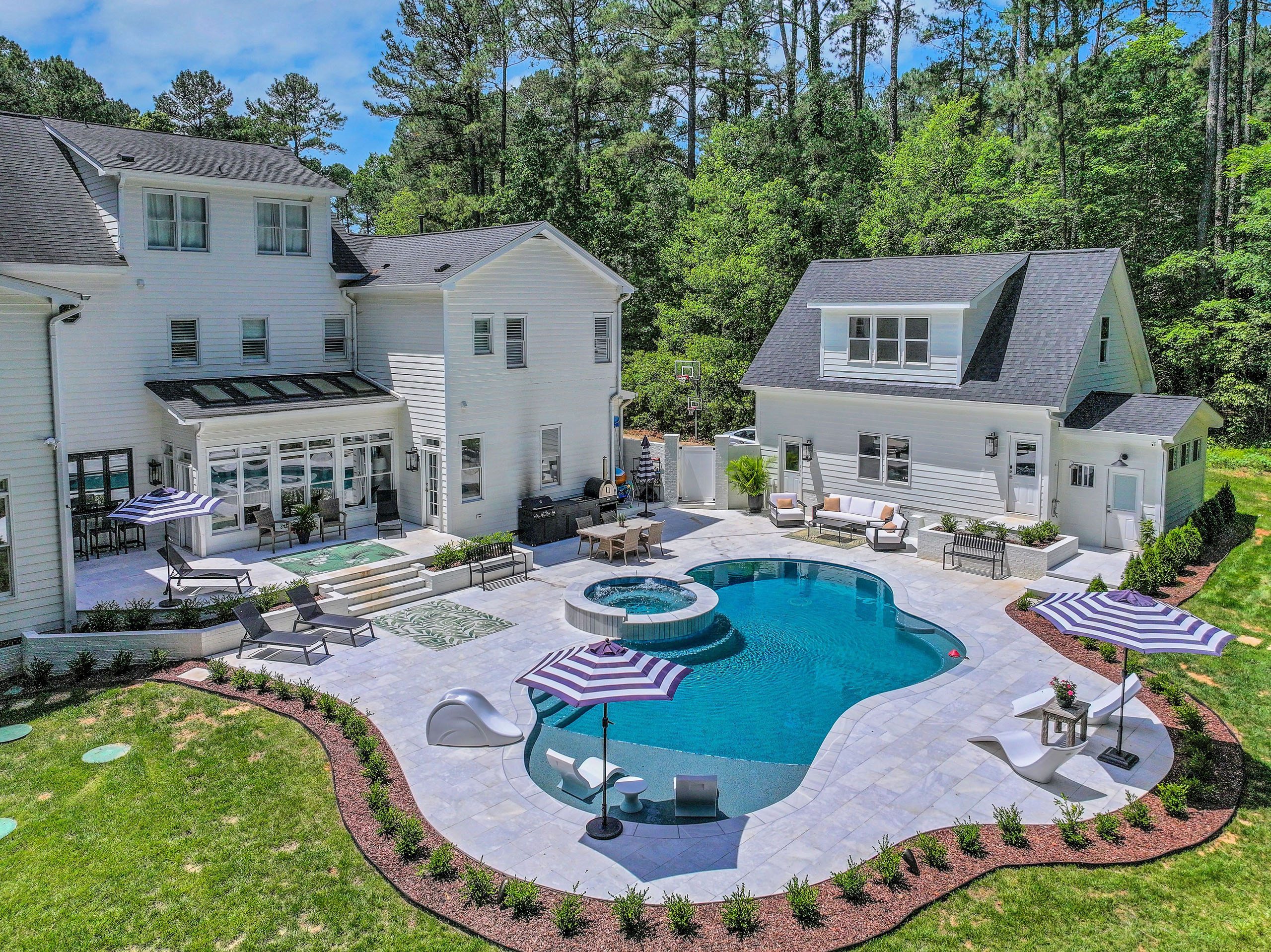 22_209_Claflin_Ct_Raleigh_NC_27614_USA-Exterior-djifly2025051912110200521747694704375photo